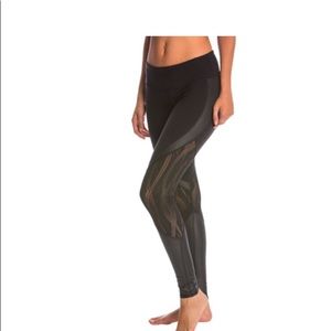 Alo Vitality Legging